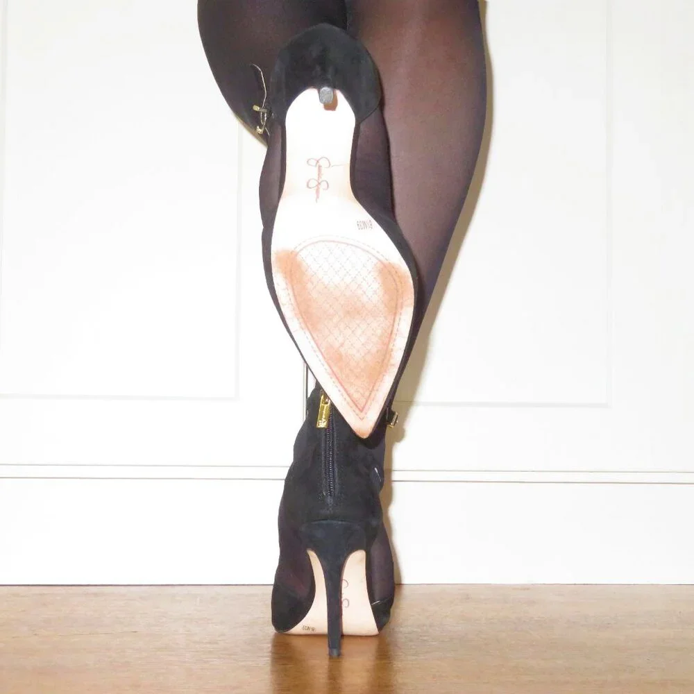 USED Women's Jessica Simpson Wynnley Black Lux Suede Strappy Stiletto Heels 8.5M - Picture 5 of 16